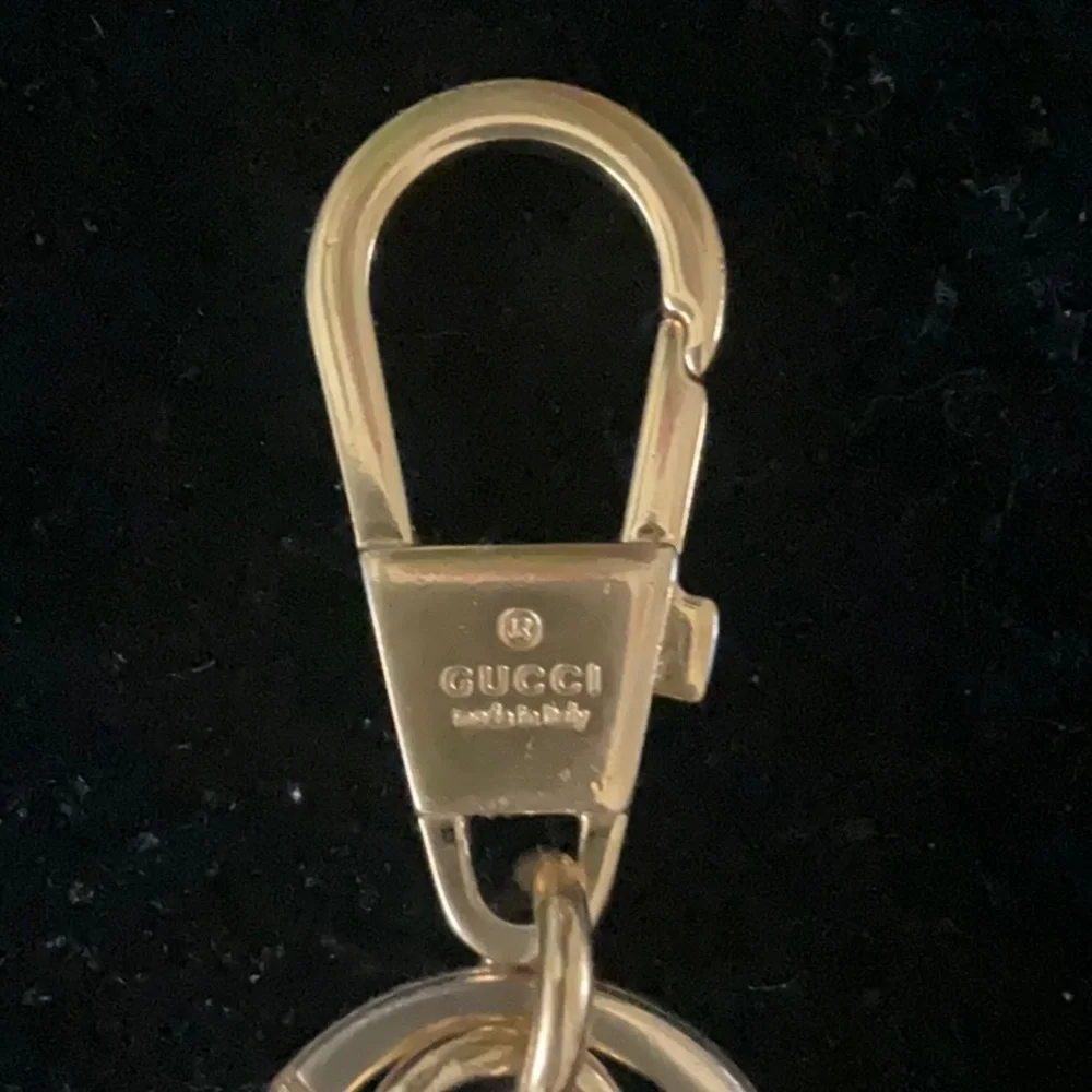 Vintage Gucci Horsebit  Gold Key Holder with Minimalist Design